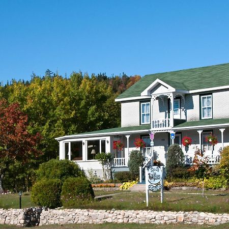 Auberge Maison Gauthier Tadoussac Eksteriør billede