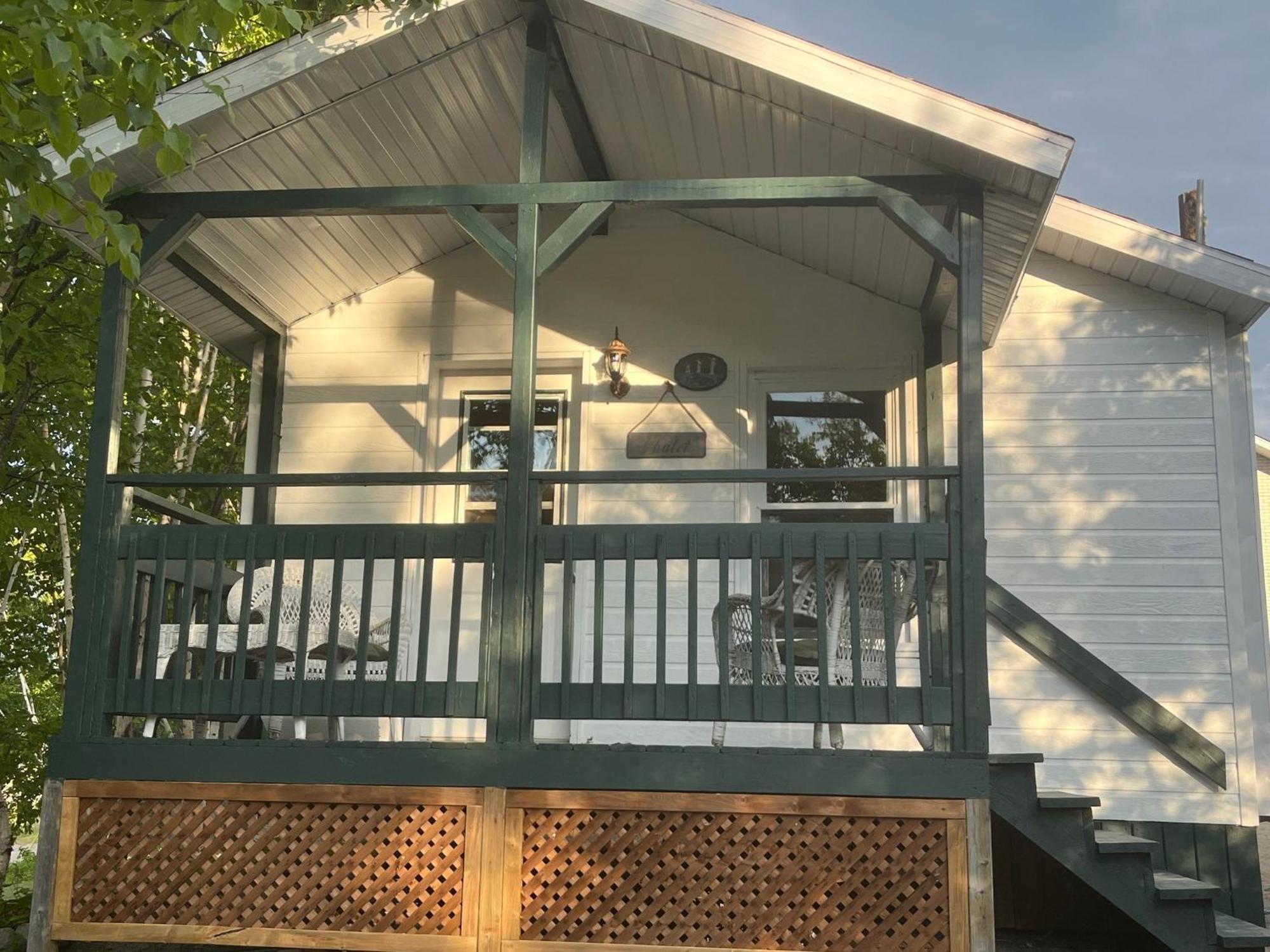 Auberge Maison Gauthier Tadoussac Eksteriør billede
